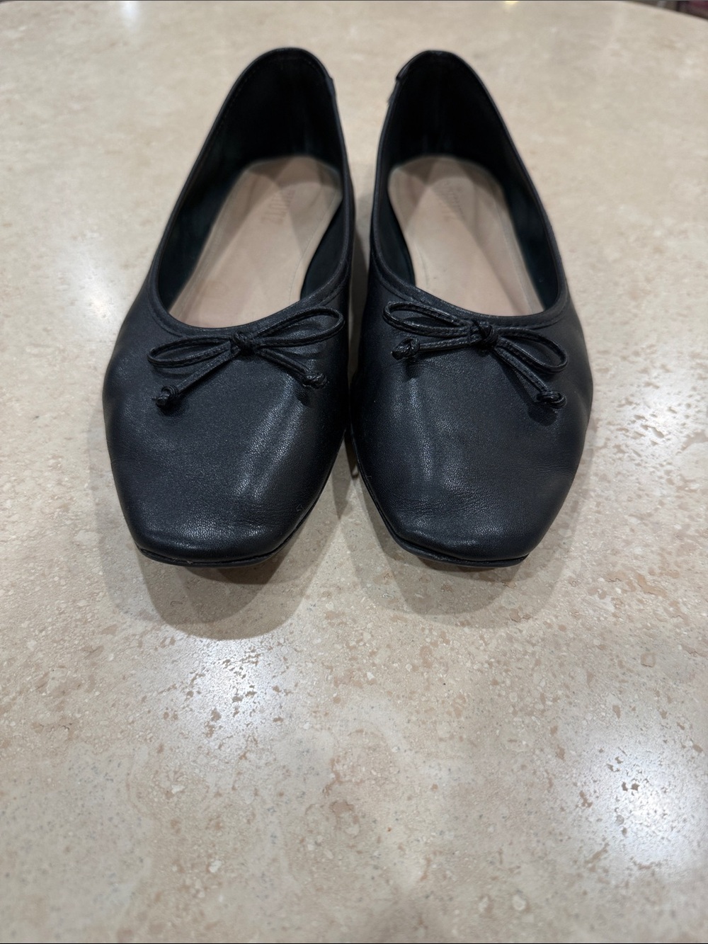 Schutz Arissa Black Leather Ballet Flat - Picture 4 of 6